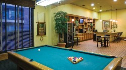 Clubhouse Billiard Room & Cafe